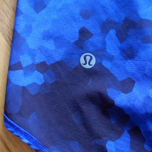 Lululemon Vent It Out Singlet Clouded Dreams Sapphire Sprinkler Blue - Picture 5 of 5